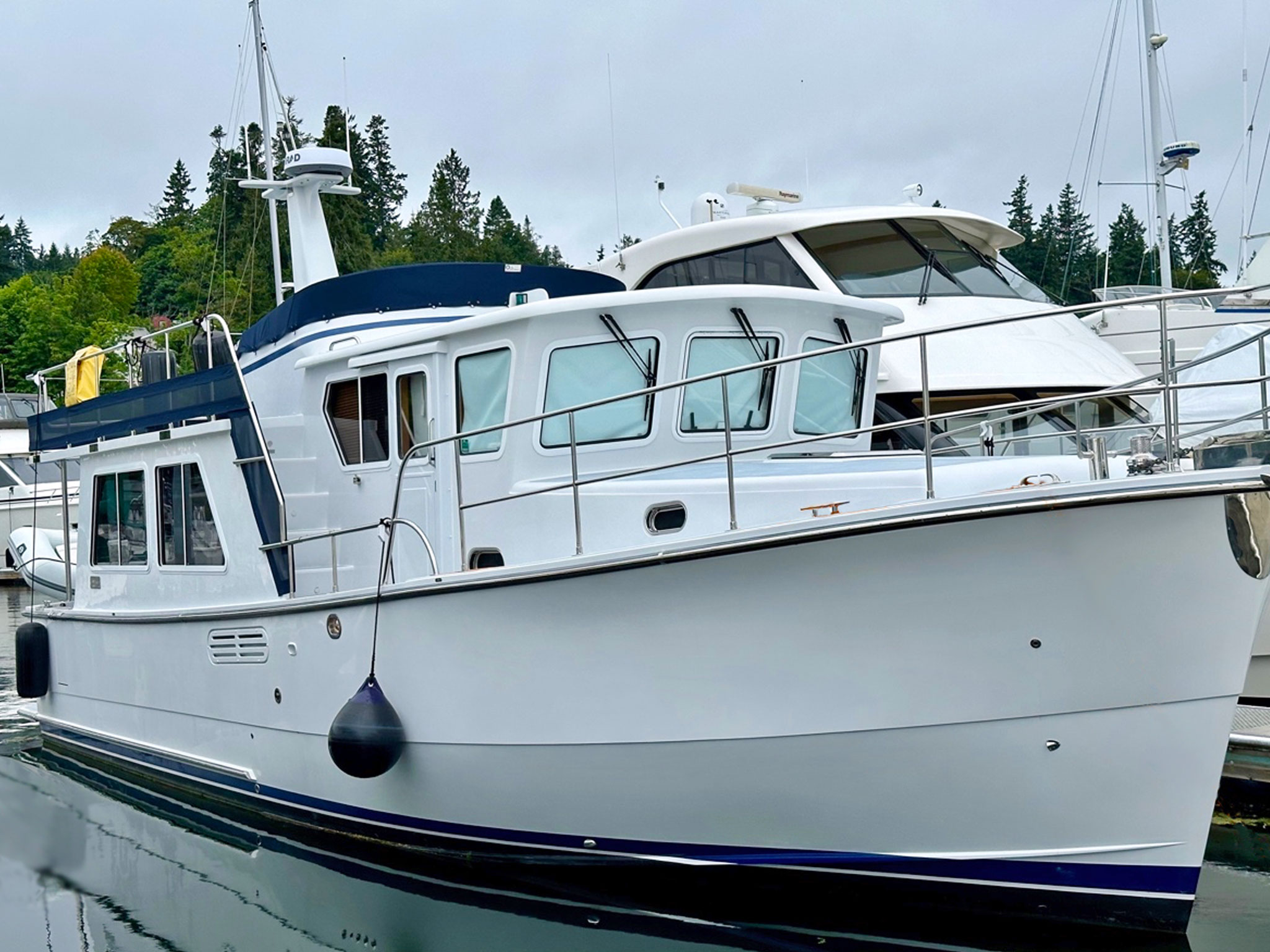 2021 Helmsman 43E For Sale by Waterline Boats / Helmsman Trawlers